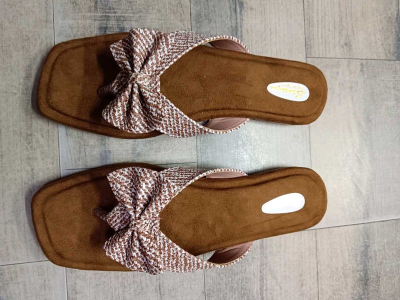 Stylish Brown Bow Sandals