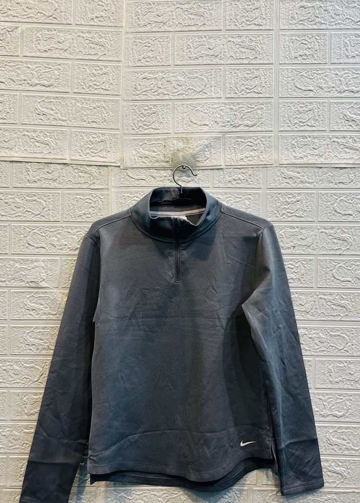 🇬🇧 Nike imported Zip Pullover Sweatshirt