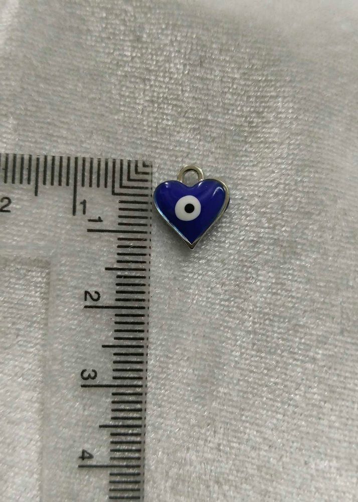 Charm 10 Pis