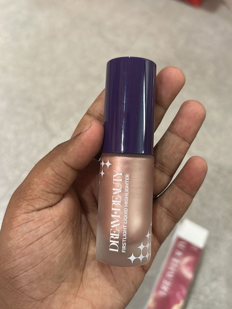 Dream Beauty Liquid Highlighter