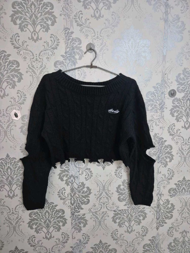 Black Cropped Cable Knit Sweater