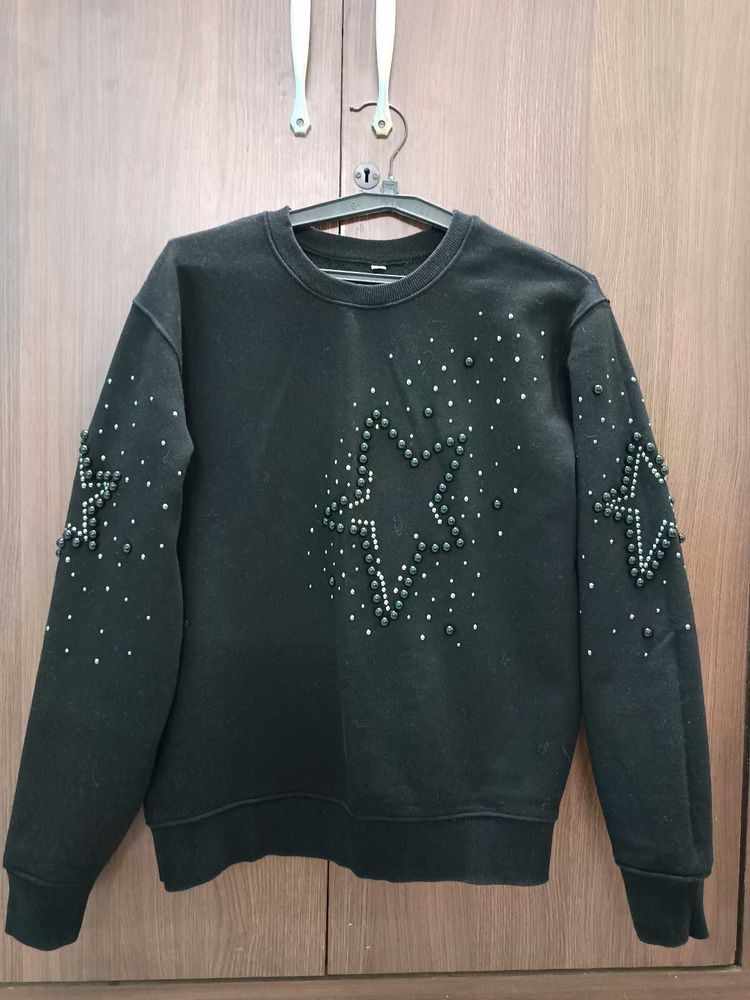 Black Sweat-shirt