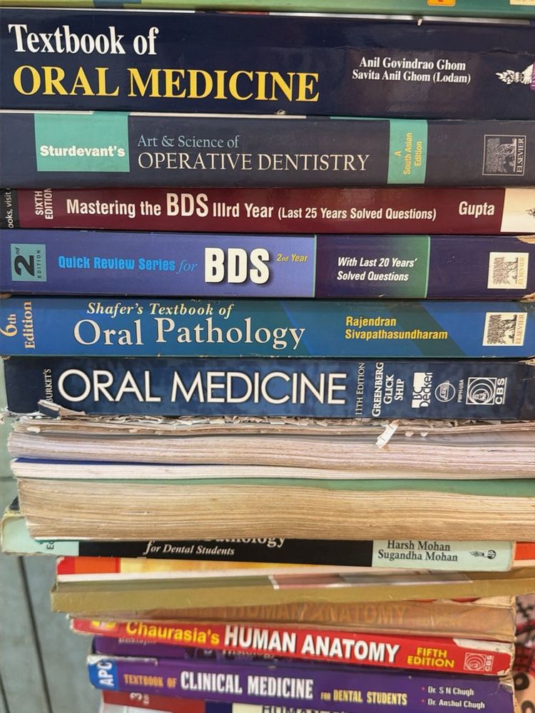 Medical &amp; Dental Textbooks - Bundle