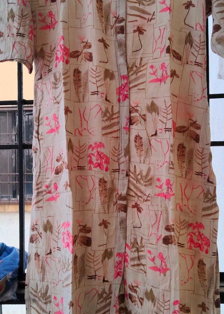 Women's Kurta with Floral Print