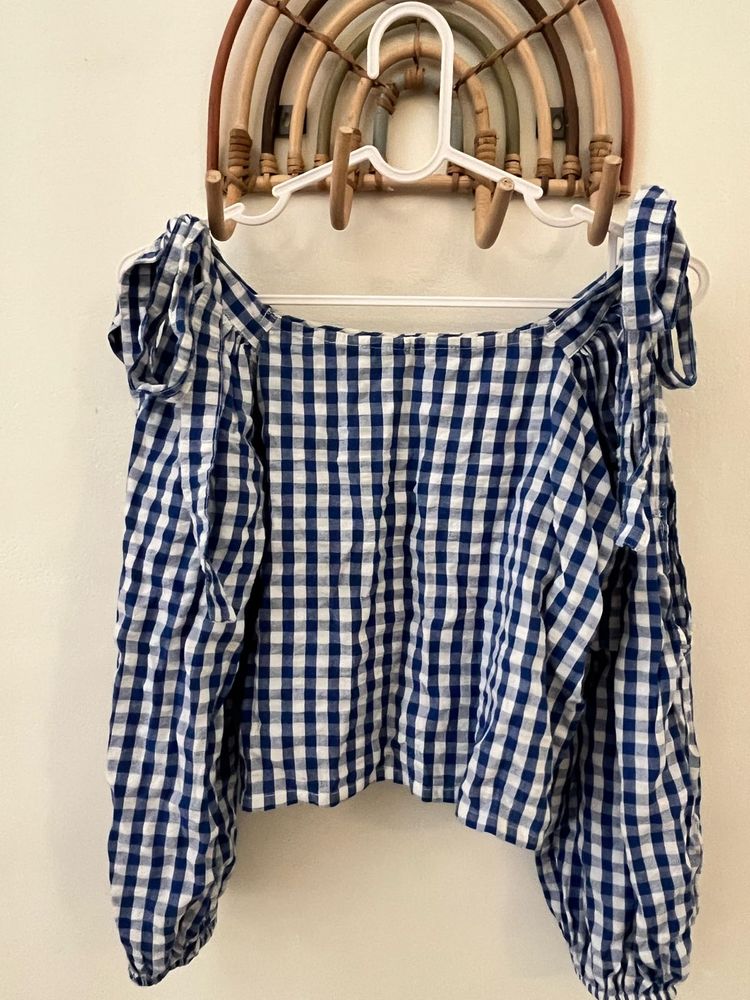 Gingham cold -Shoulder Top