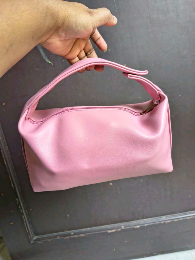 Authentic Schwarzkopf Pastel Pink Pouch