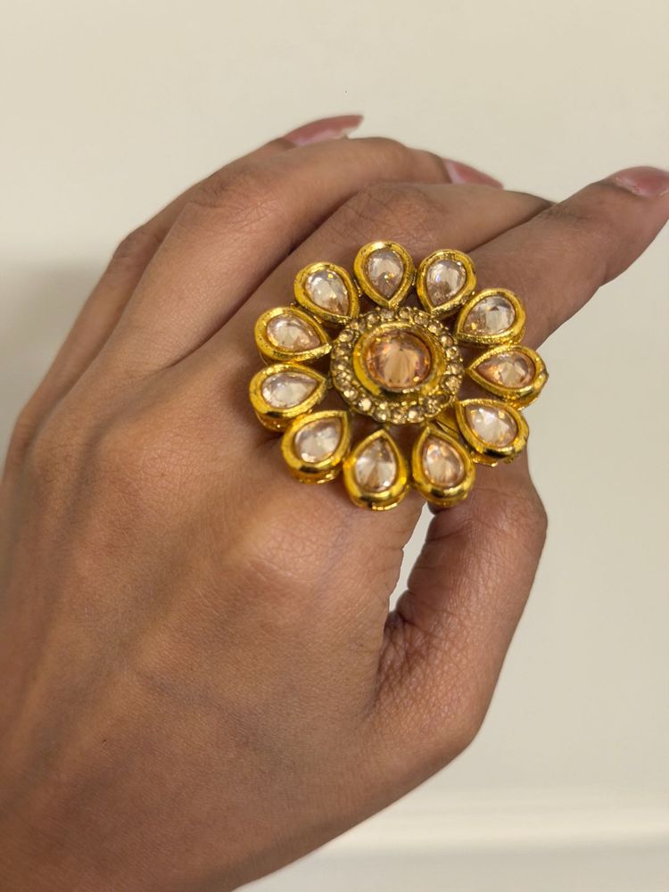 1 Elegant Kundan Statement Ring