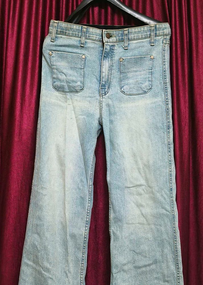 Light Wash Wide Leg Jeans