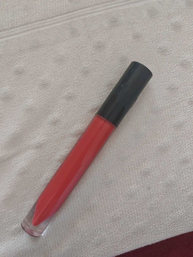 limited edition Jeffrey star lipstick gloss red