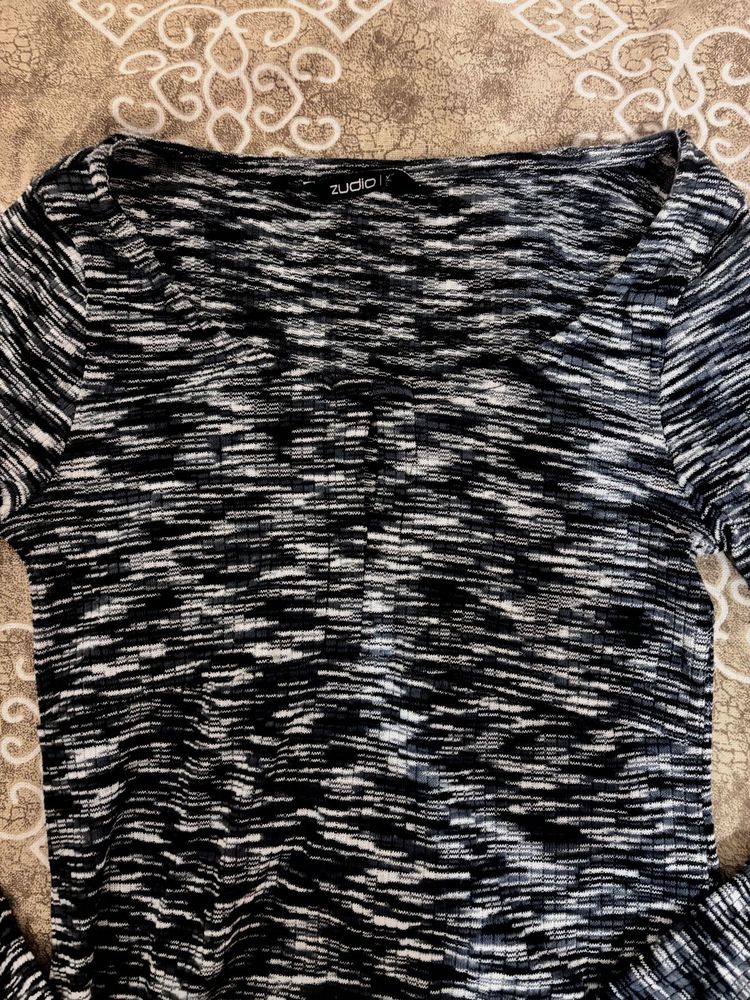 Zudio Black &amp; White Marled Top