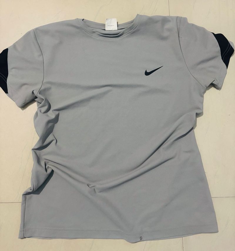 OG Nike t shirt