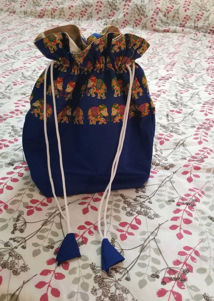 Blue Elephant Print Drawstring Pouch