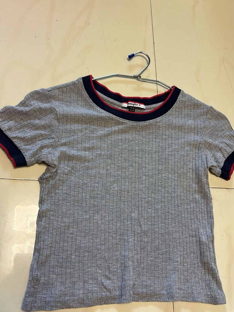 Stylish Ribbed T-Shirt for Women