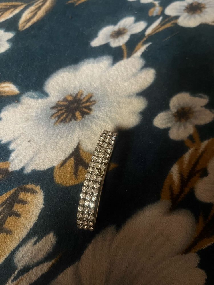 Sparkling Rhinestone Bangle