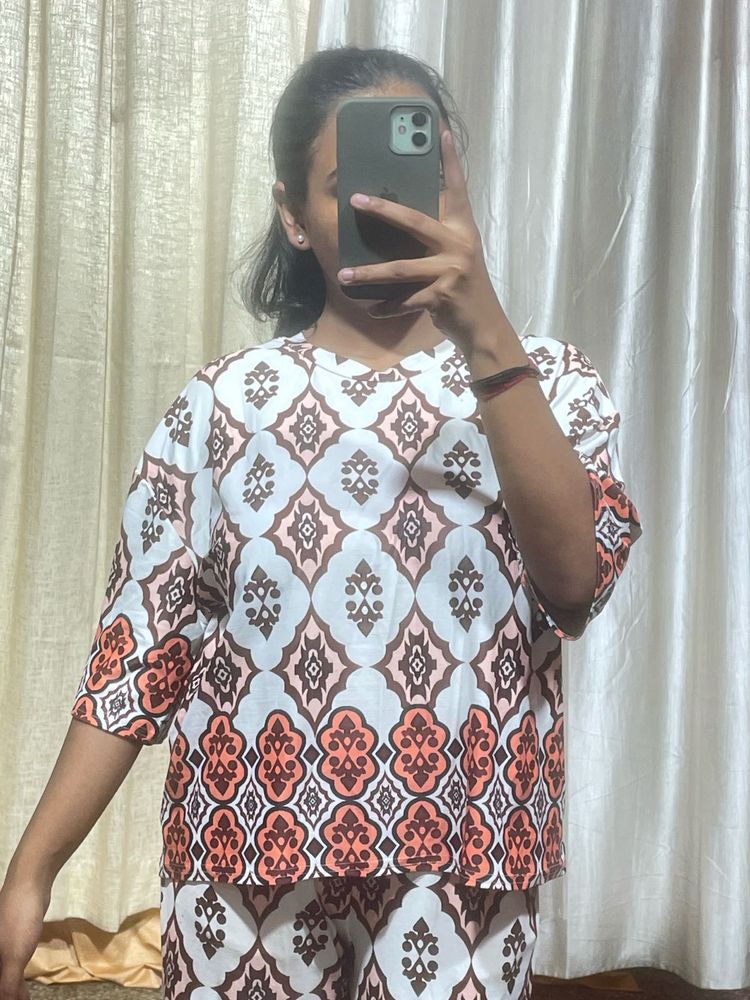 Stylish Printed Kurta Set