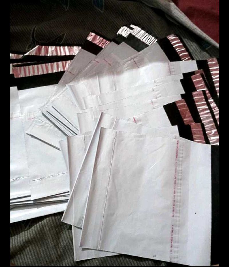100+100 Courier /Shipping Bags , Notes