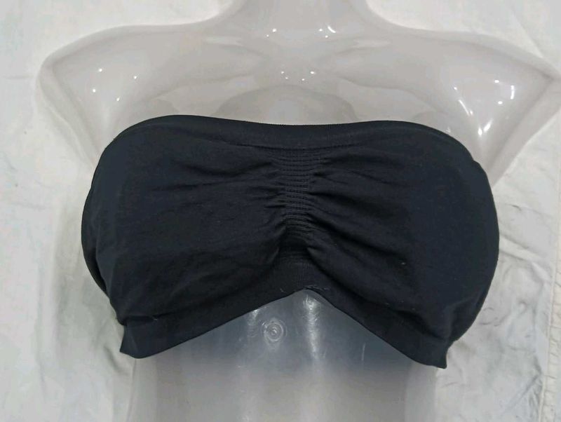 ⭐ Black Strapless Bra Top