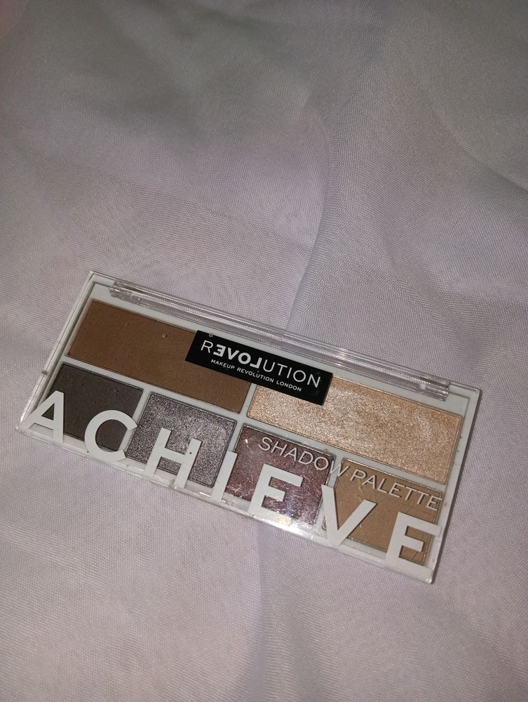 Relove Eyeshadow