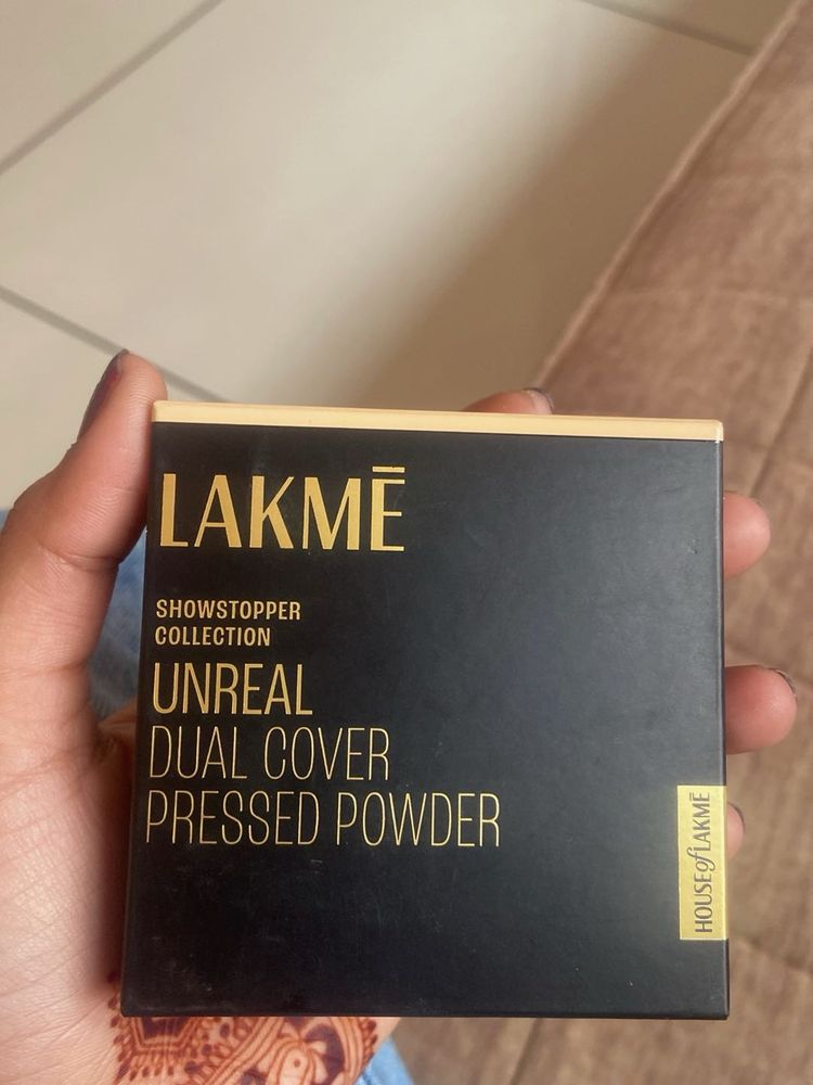 Lakme Unreal Dual Cover Powder