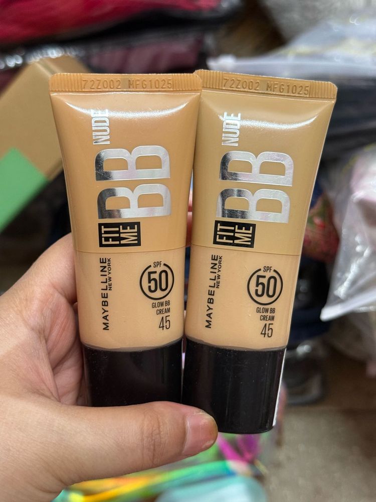 2 Maybelline Fit Me BB Cream