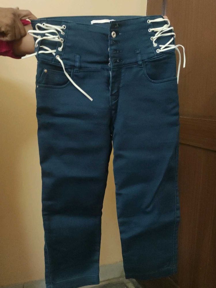 Trendy High Waisted Lace-Up Jeans