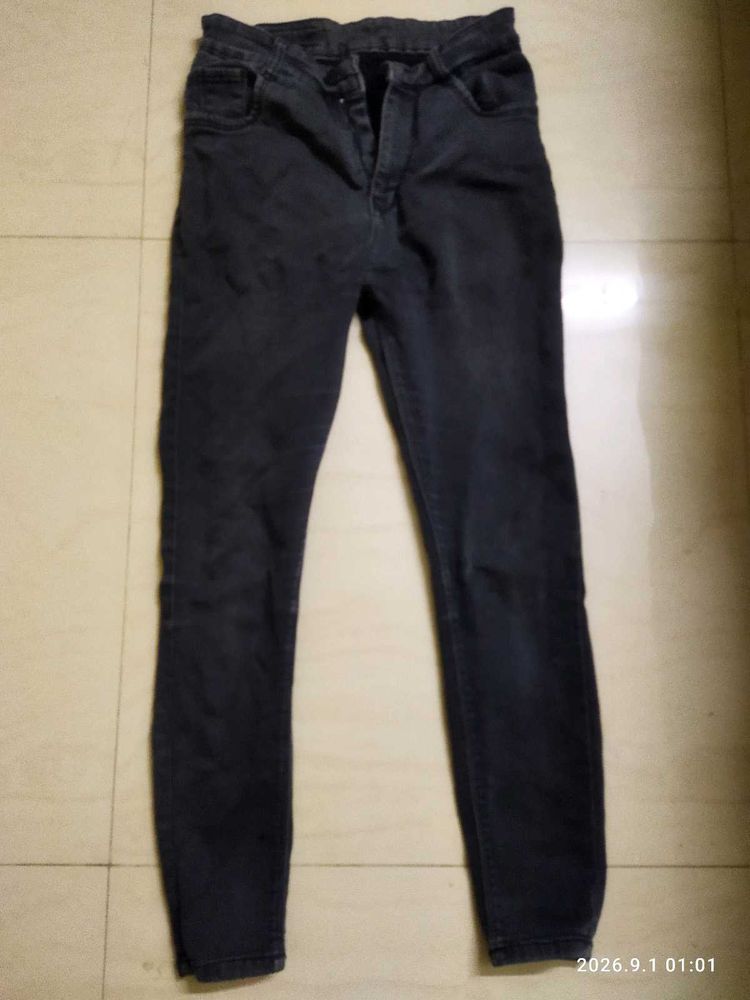 Dark Wash Skinny Jeans