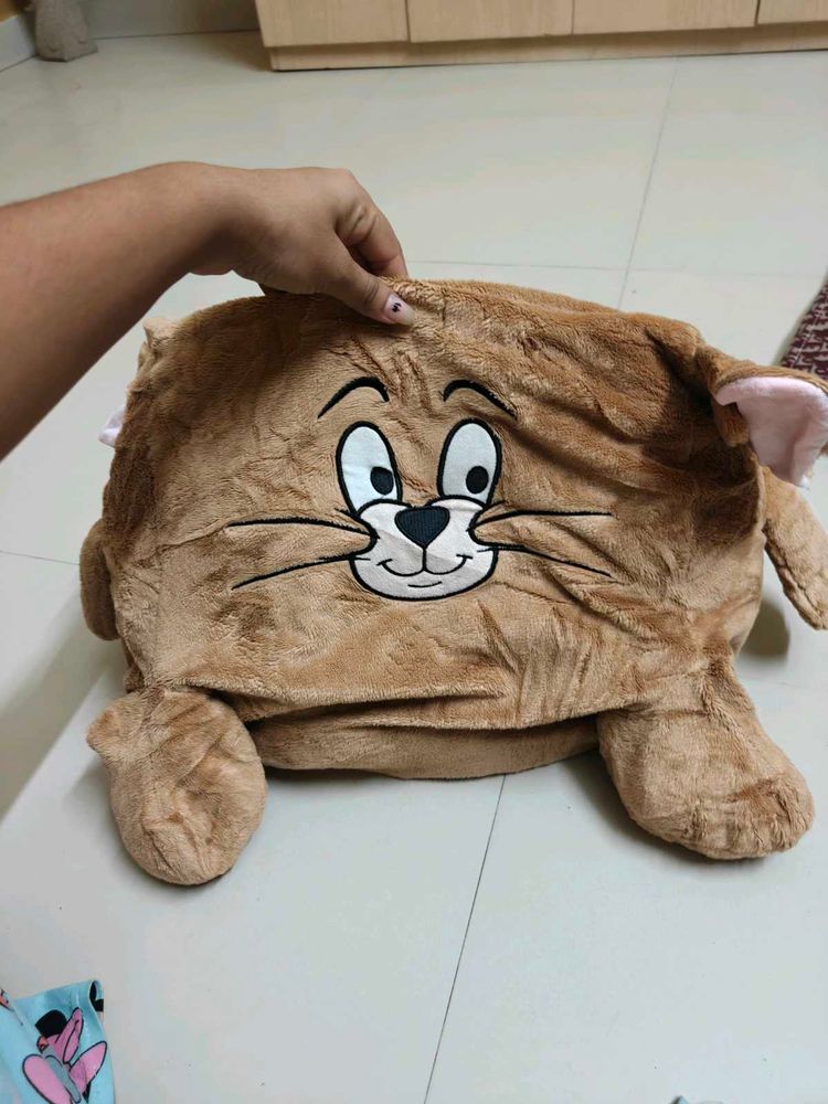 Cute Tom and Jerry Pillow