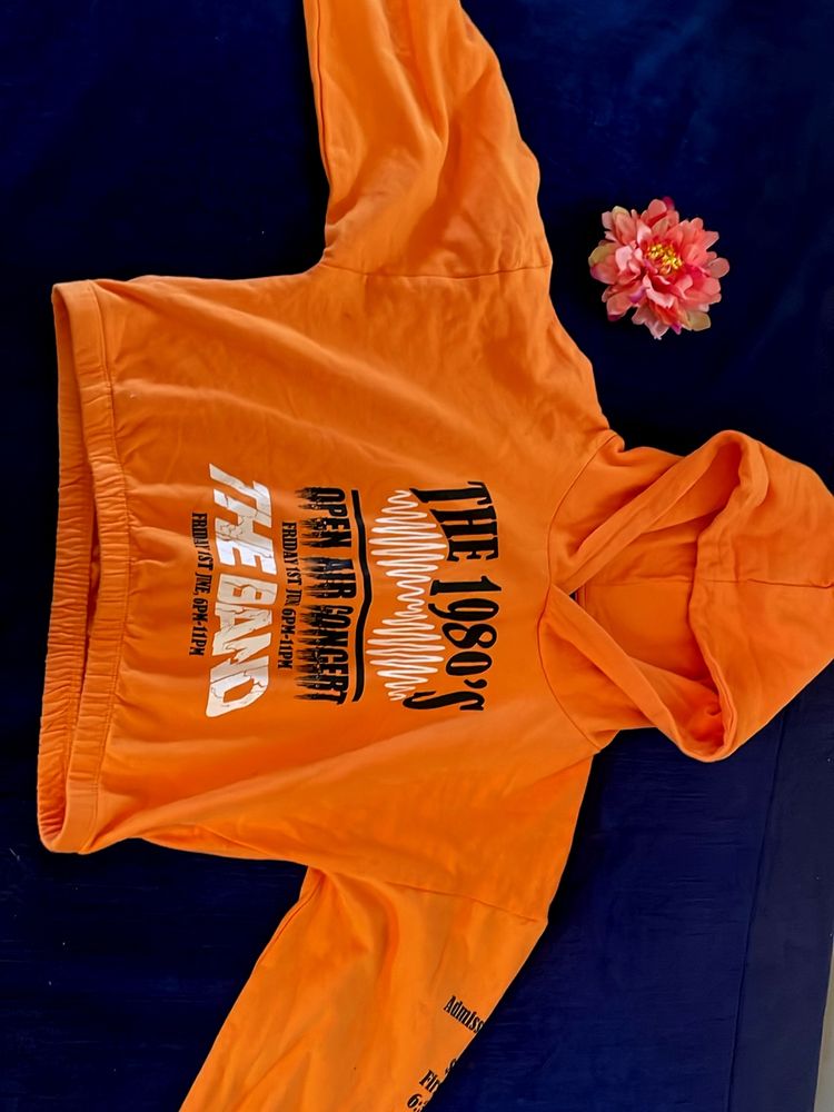 Cropped Hoodie