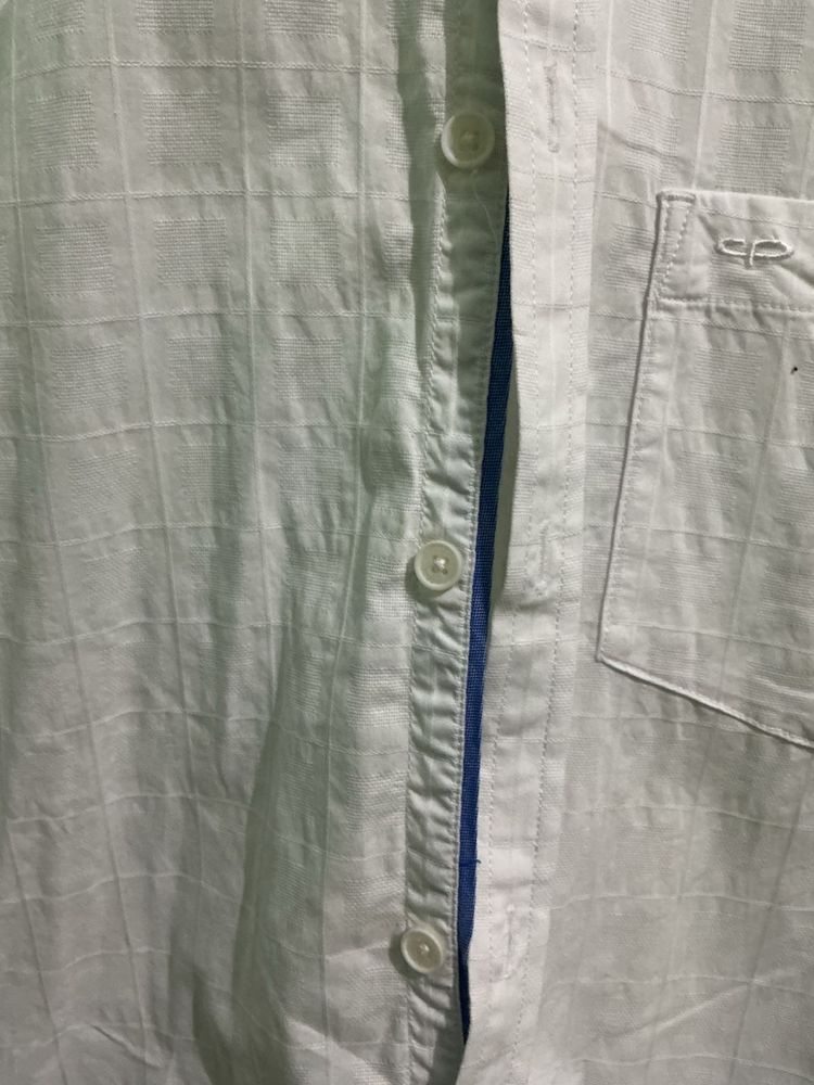 Men's Classic Button-Up Shirt