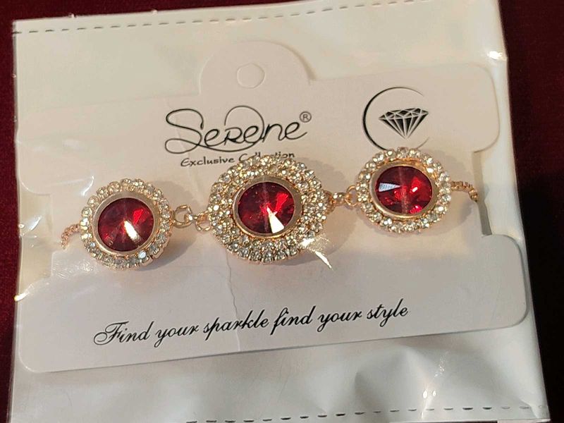 Elegant Red &amp; Gold Bracelet