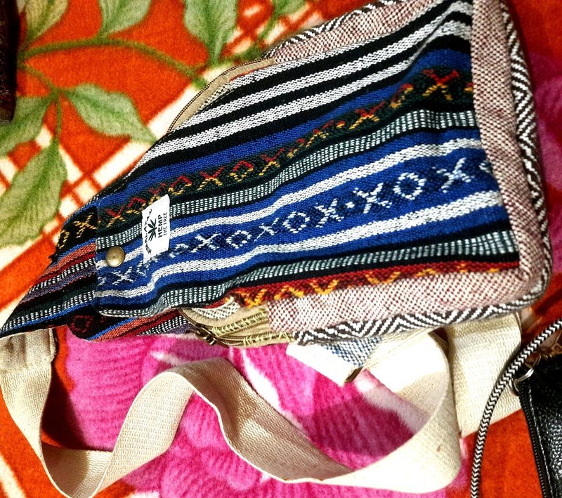 Stylish Rishikeshian Tourist  Purse 🌹