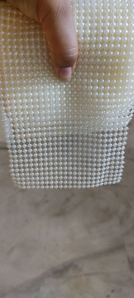 unique moti lace