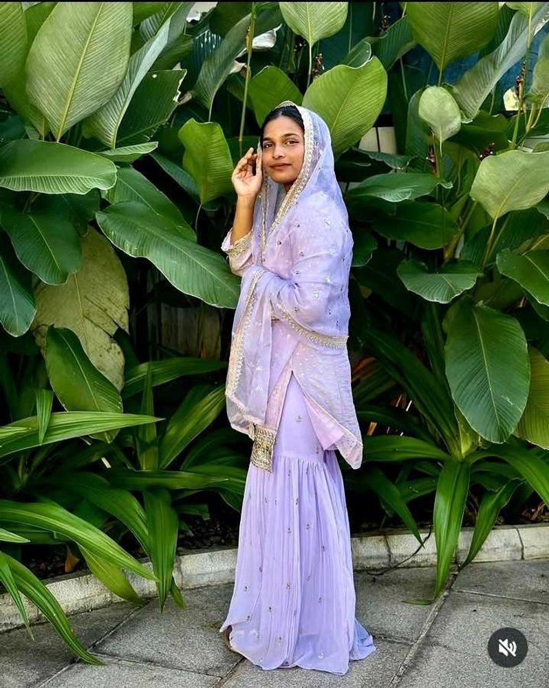lavender sharara suit Xl size
