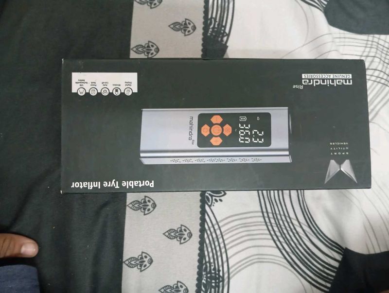 Mahindra Portable Tyre Inflator Wireless