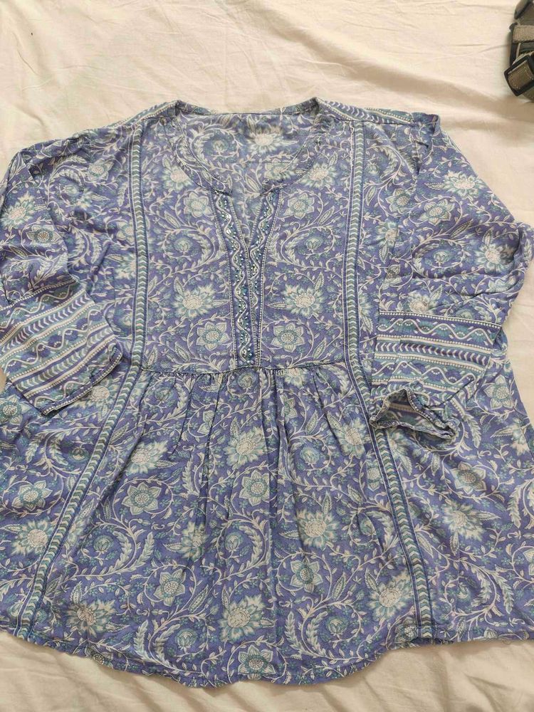 Blue Floral Print Tunic Top