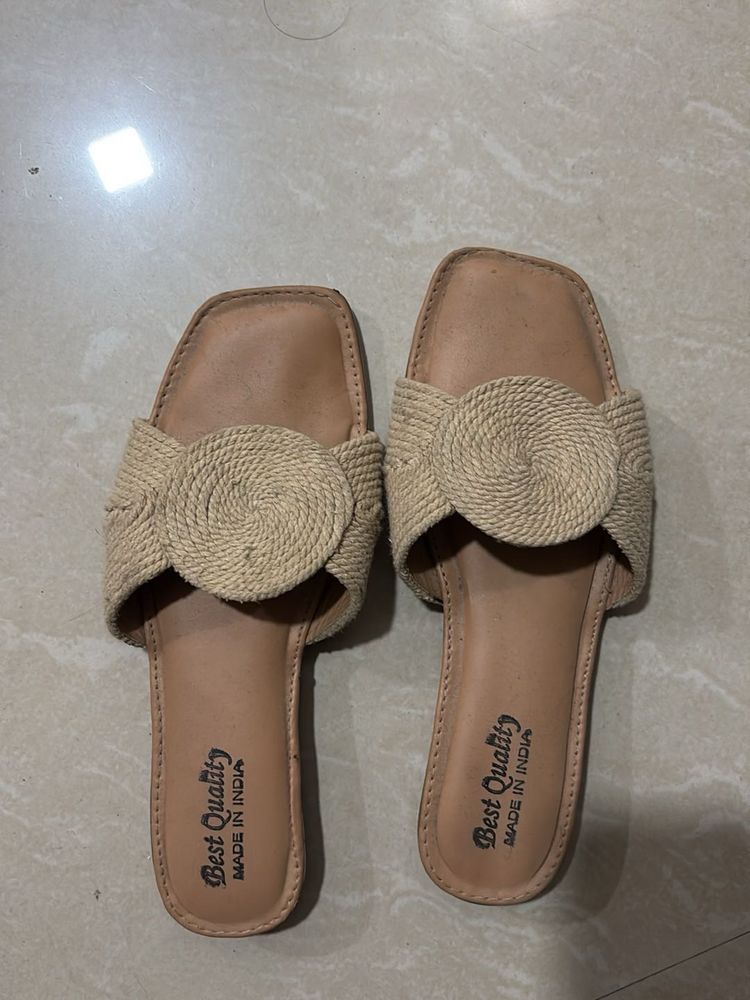 Stylish Woven Flat Sandals