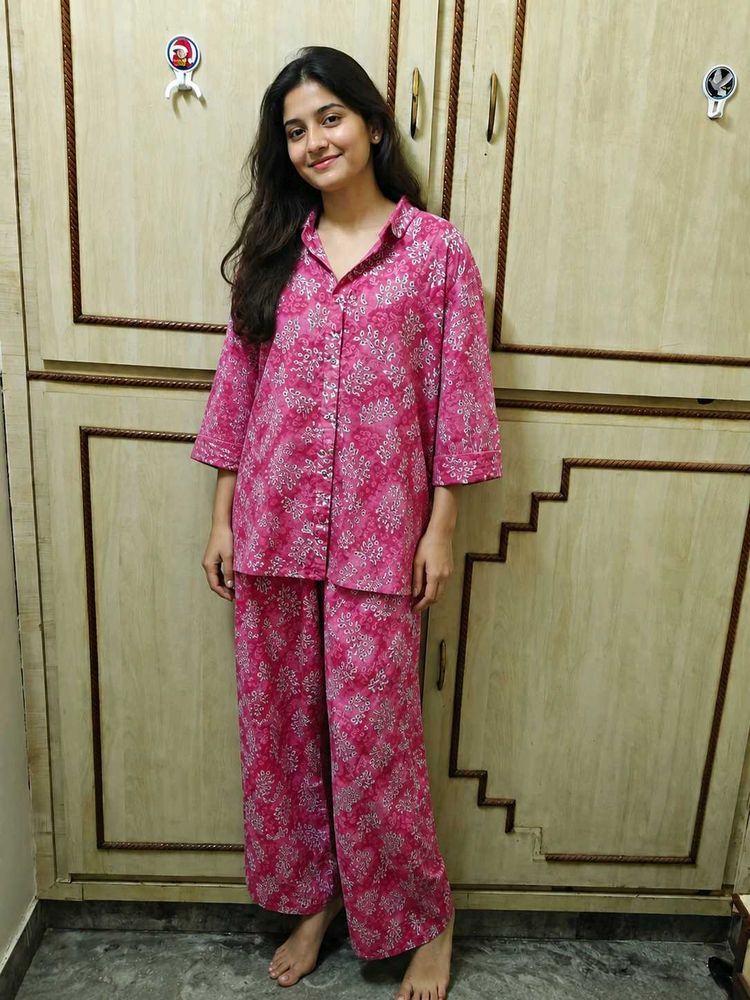 Rose colour cordset