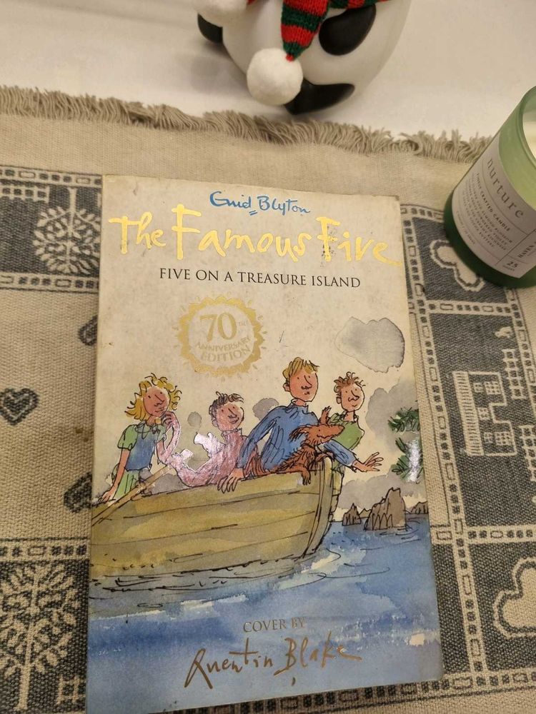 The Famous Five: Treasure Island