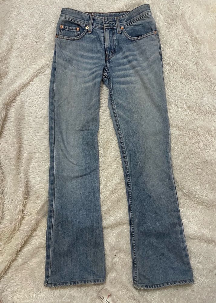 Levi's bootcut Jean 🪼