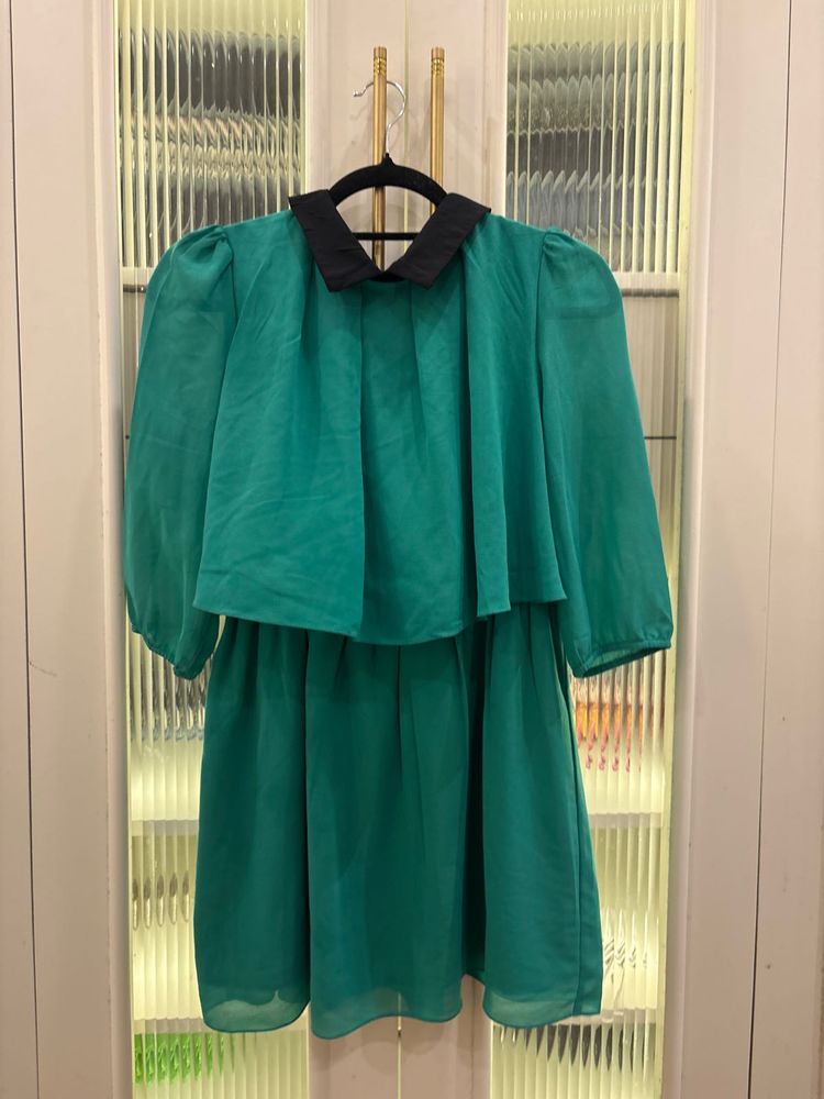 Emerald Green Dress with Black Collar