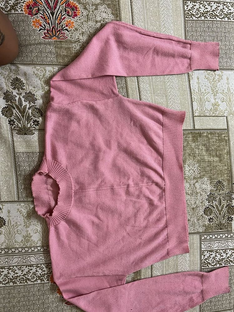 baby pink crop top