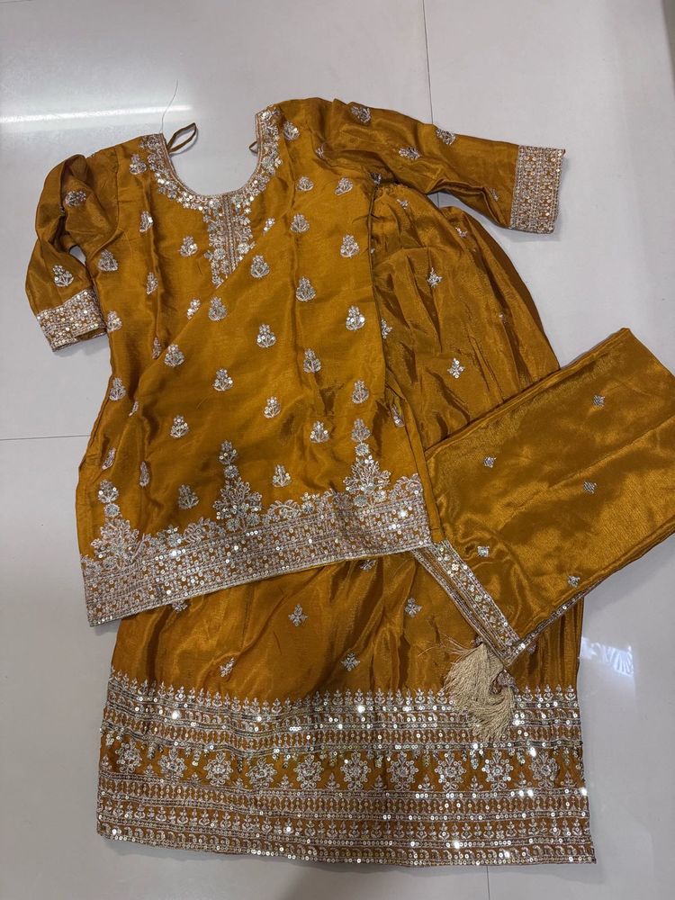 beautiful sarara muster color