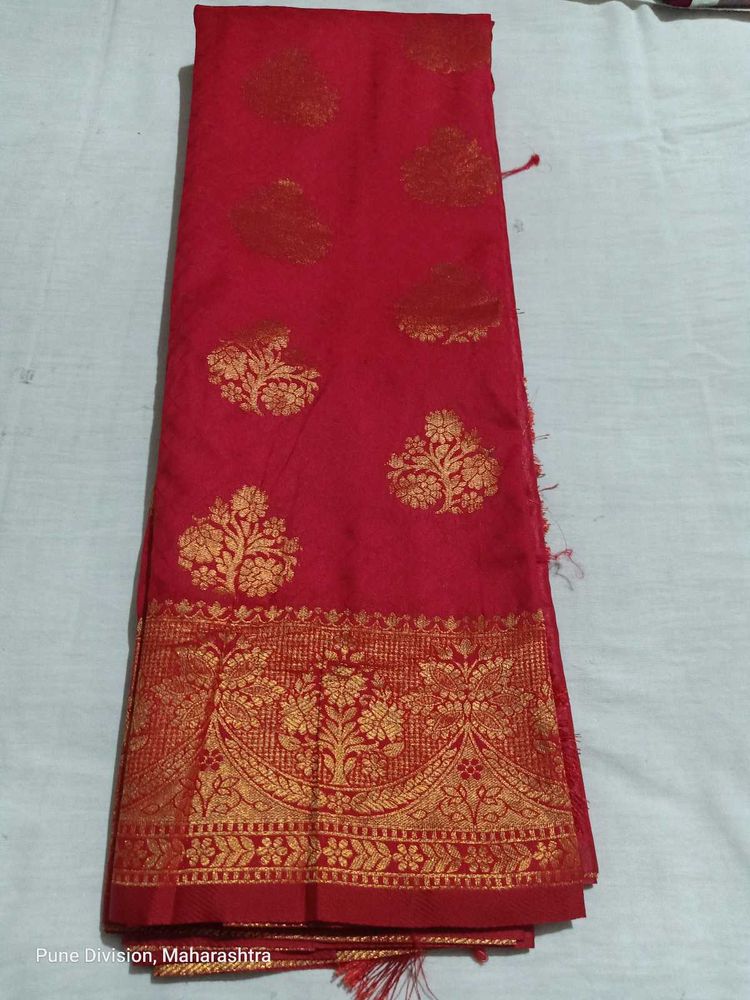 Beautiful Red &amp; Gold Banarasi Silk Saree