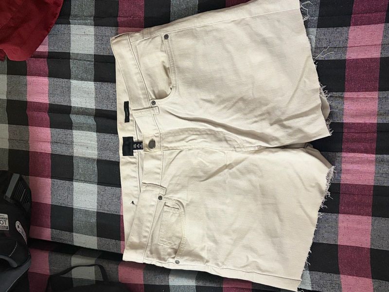 Cream Denim Cut-Off Shorts