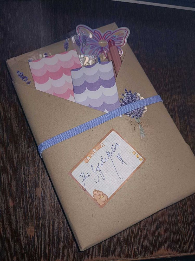 Mystery book bundle