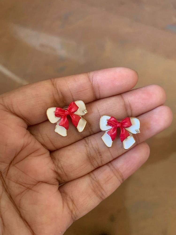 Bow Stud Earrings