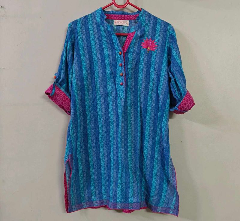 handloom short kurti with embroidery