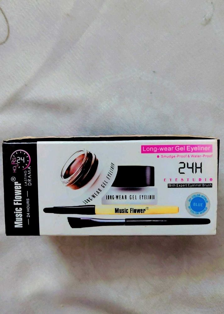 Blue and Black Gel Eyeliner Combo