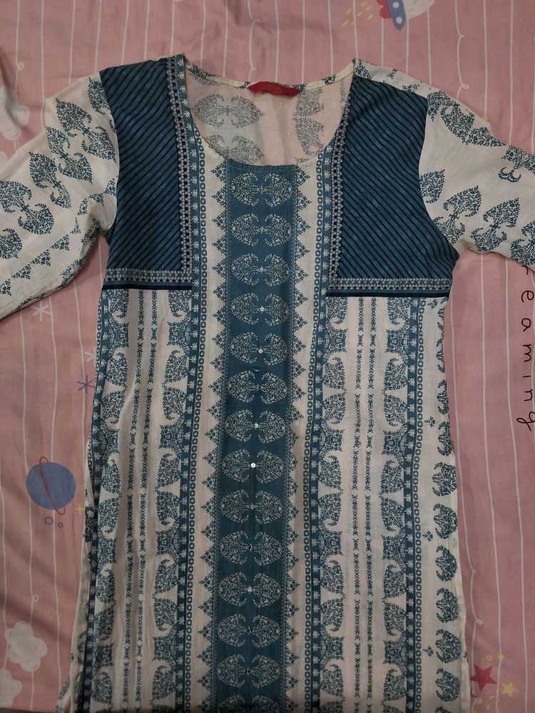 Stylish Blue &amp; White Printed Kurta