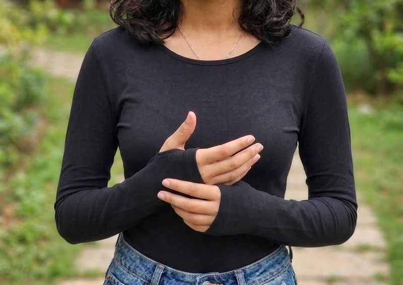 Black Long Sleeve Top
